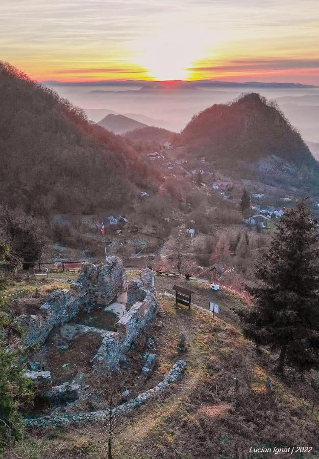Vila Anastasia Sacarimbu Екстер'єр фото